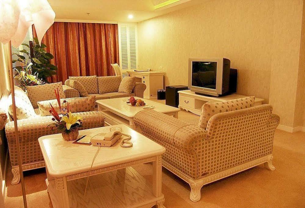 Dolton Resort Tongshenghu Чанша Экстерьер фото