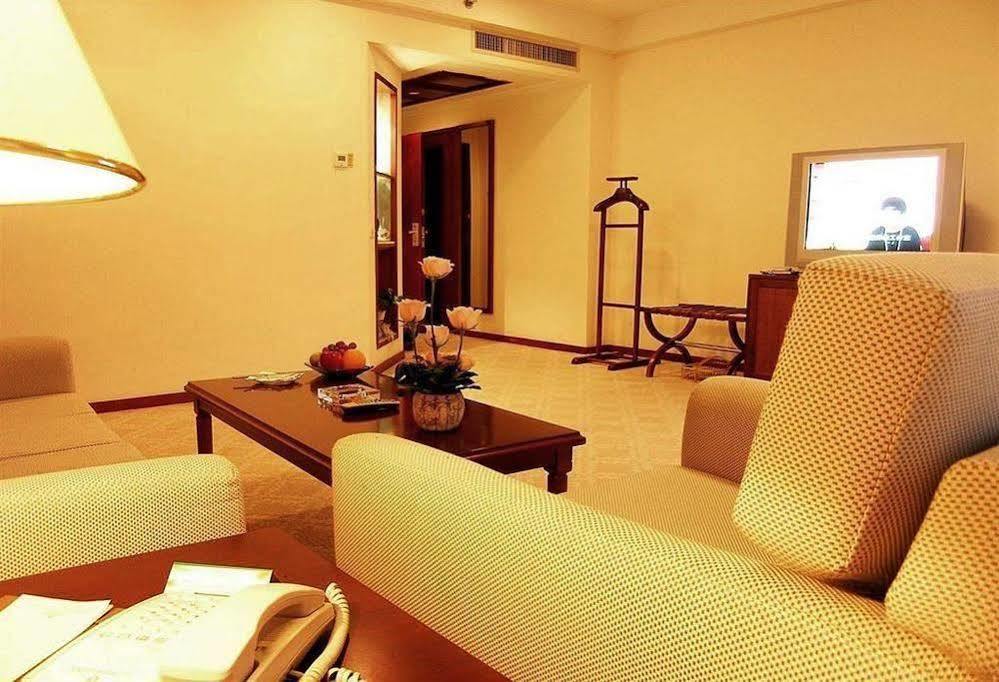 Dolton Resort Tongshenghu Чанша Экстерьер фото
